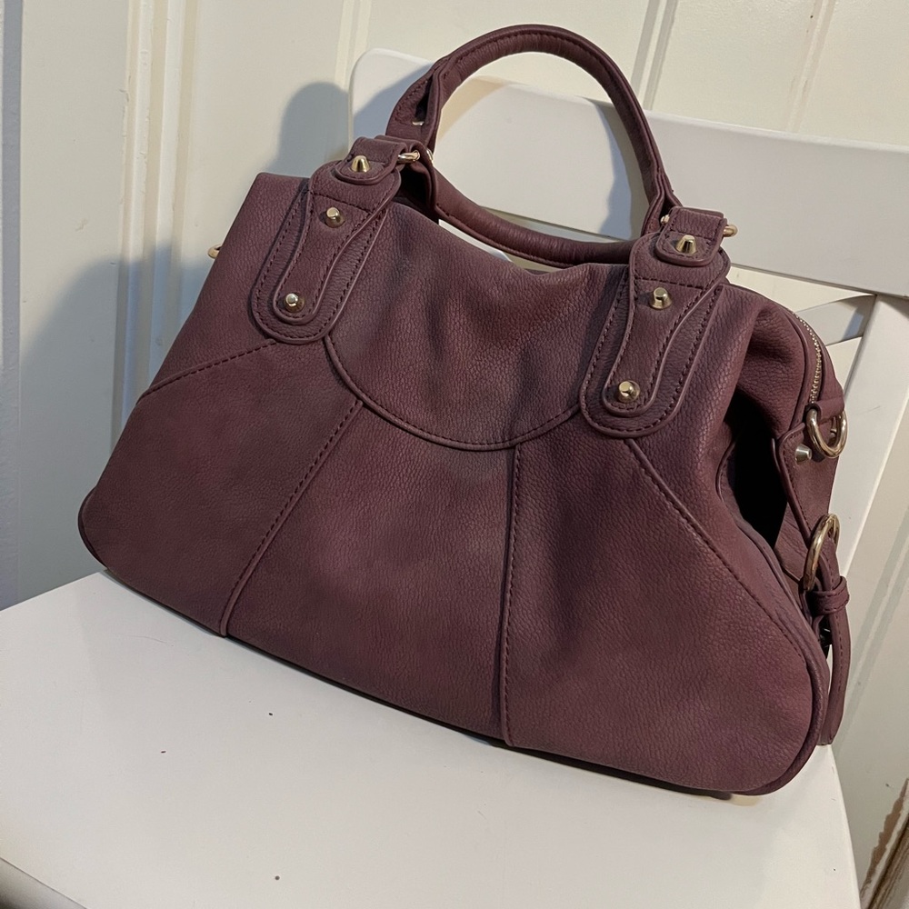 Dusty plum Urban Expressions large, functional handbag.
